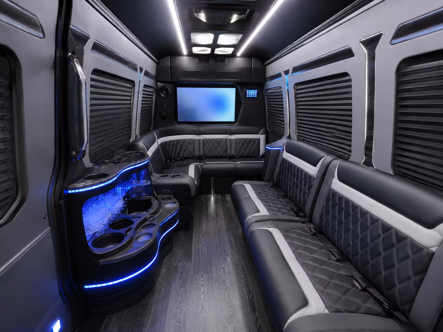 find the perfect transportation for your next corporate event 1