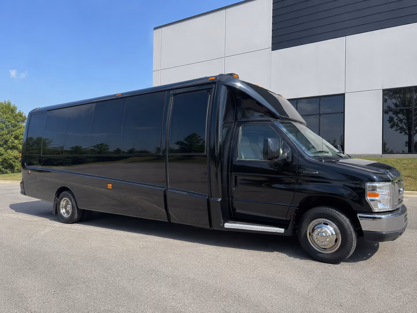 moreno valley quinceanera sweet 16 party bus rental